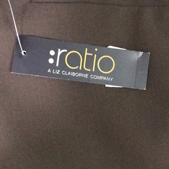 Ratio Liz Claiborne Company Blazer - Picture 4 of 4